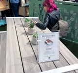formaspace-picnic-table