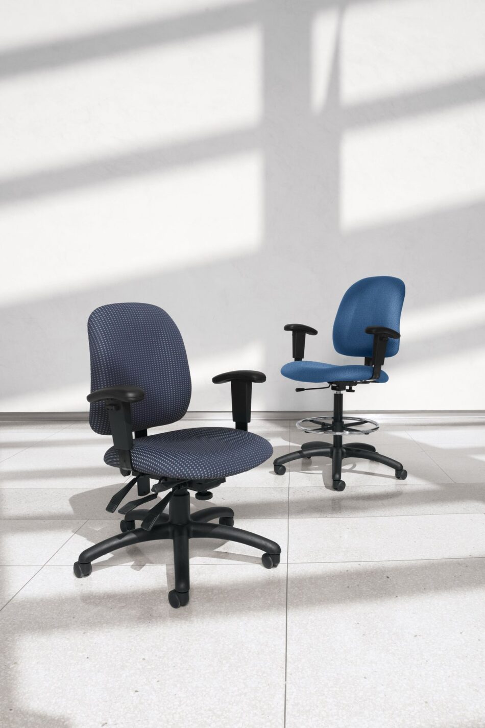 2237-3andGoalandDraftingChairCorridor