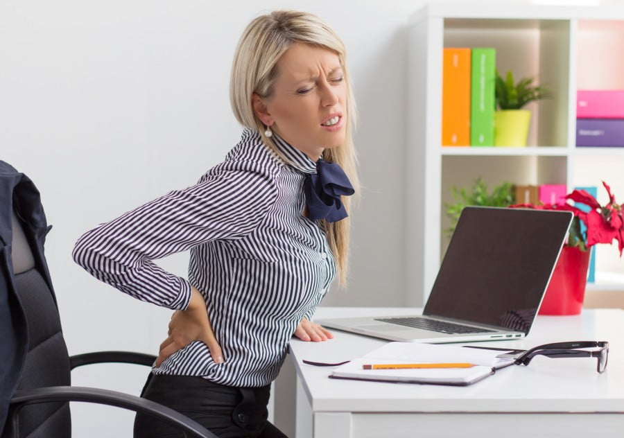 4 Easy Ways To Avoid Desk Job Back Pain