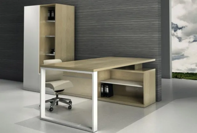 Riviera_Executive-Desk_2_At-Two