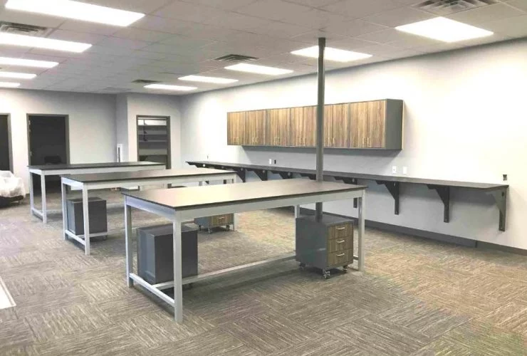 lab furniture workbenches