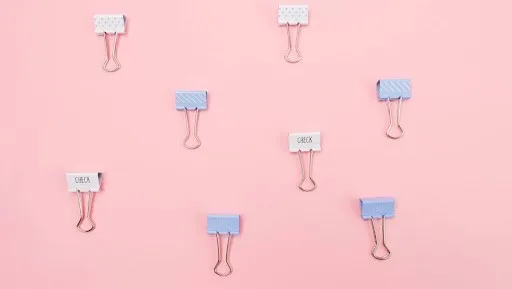 Cubicle Wall Clips in pink background
